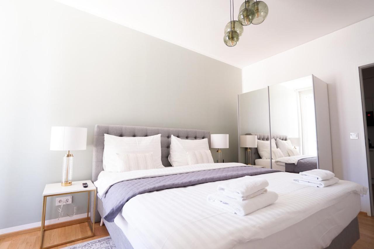 Exclusive 2-bedroom With Pool & Balcony Apartamento *
